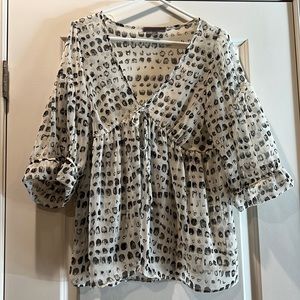 Love 21 Beige and Black Print Blouse size medium